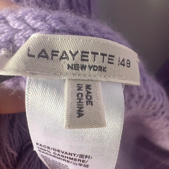 Lafayette 148 New York Oversized Cashmere Lilac Purple Scarf Long Luxury